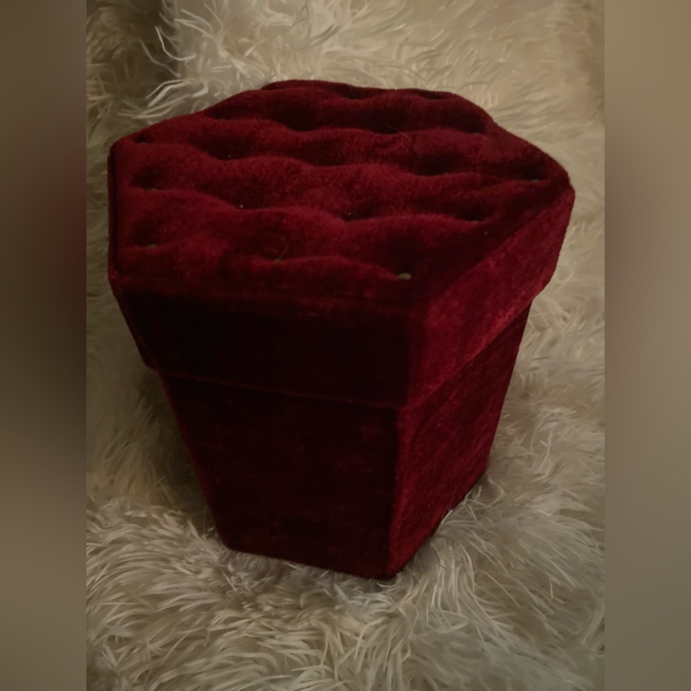 Small velvet box
